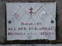 Plaque commémorative sur le monument aux morts
