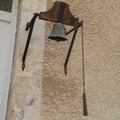 La cloche de la propriété : elle provient de la fonderie Obertino à Labergement Sainte Marie