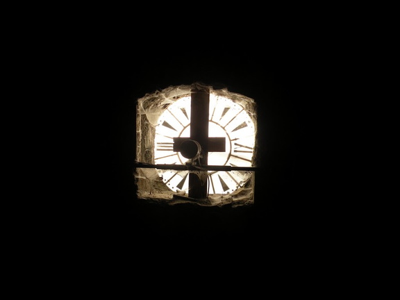Le cadran de l'horloge vu de l'intérieur